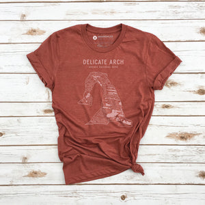Delicate Arch Short Sleeve Shirt