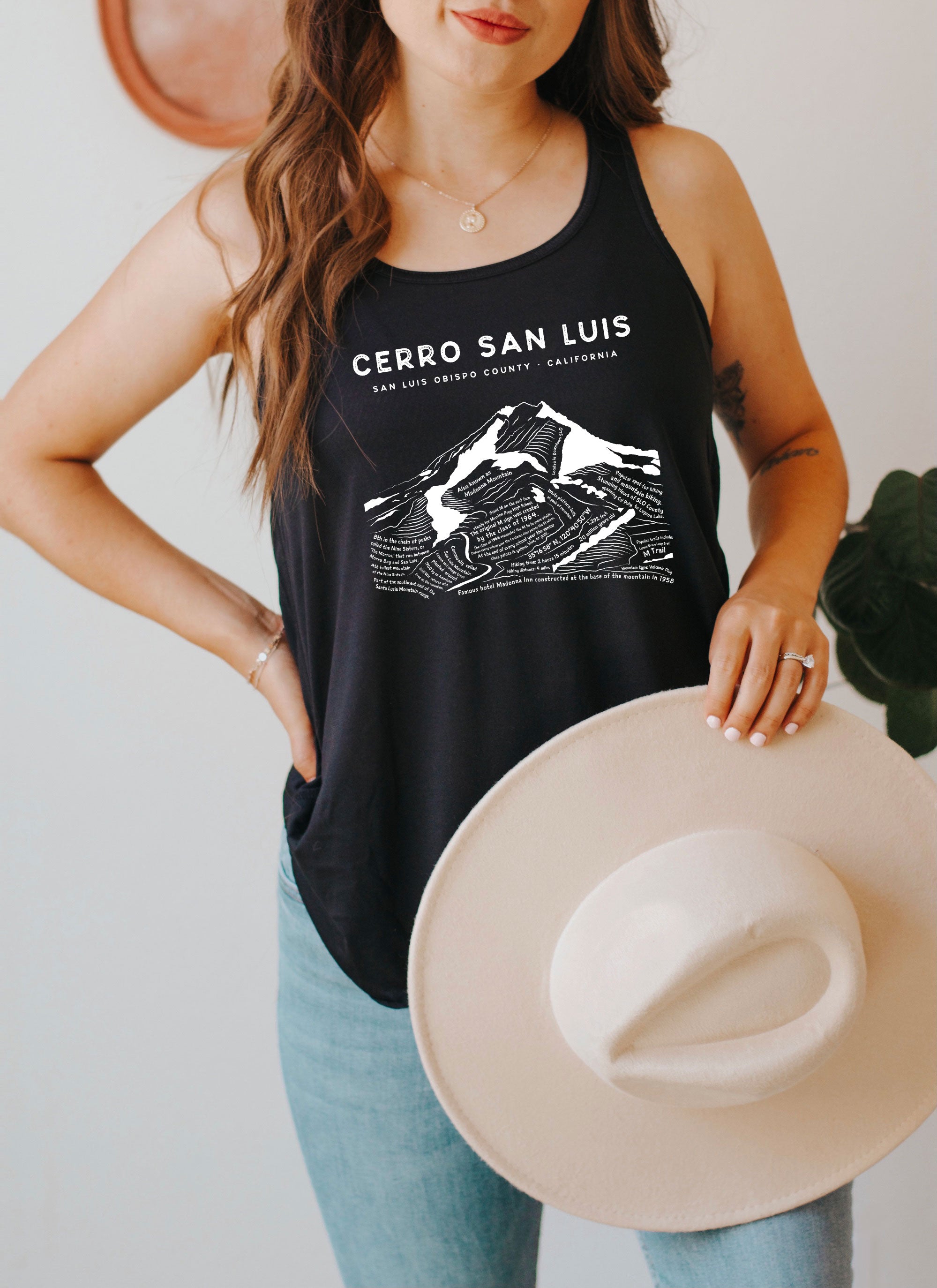 Cerro San Luis Women's Flowy Racerback Tank Top