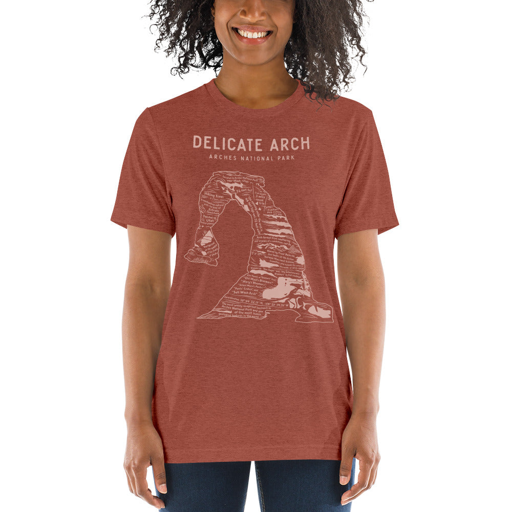 Delicate Arch Short Sleeve Shirt